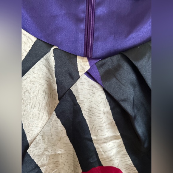 ❤️ 3/$15❤️ Pomodoro satin dress - Picture 4 of 13